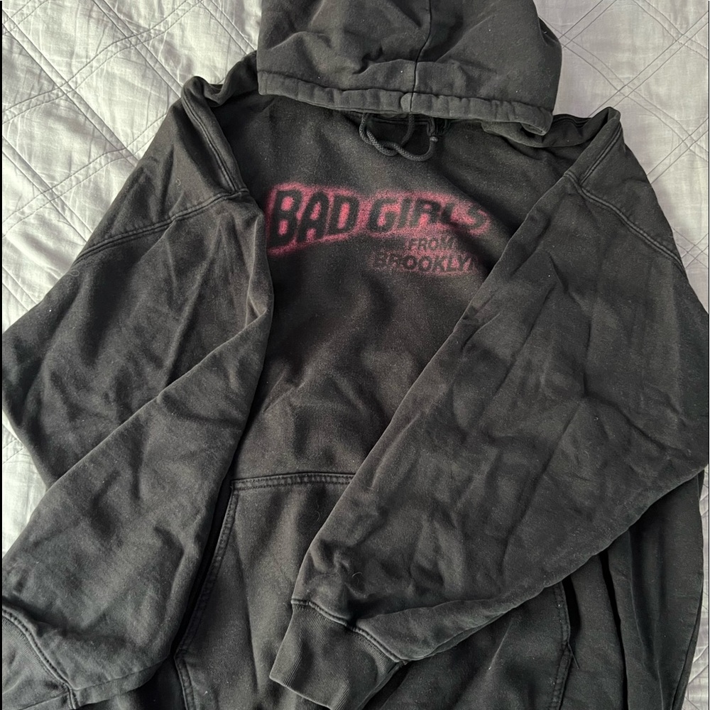 brandy melville oversized bad girls from brooklyn sweatshirt